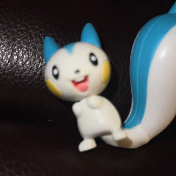 Pokemon Pachirisu Jakks Pacific Figure - Picture 3 of 6
